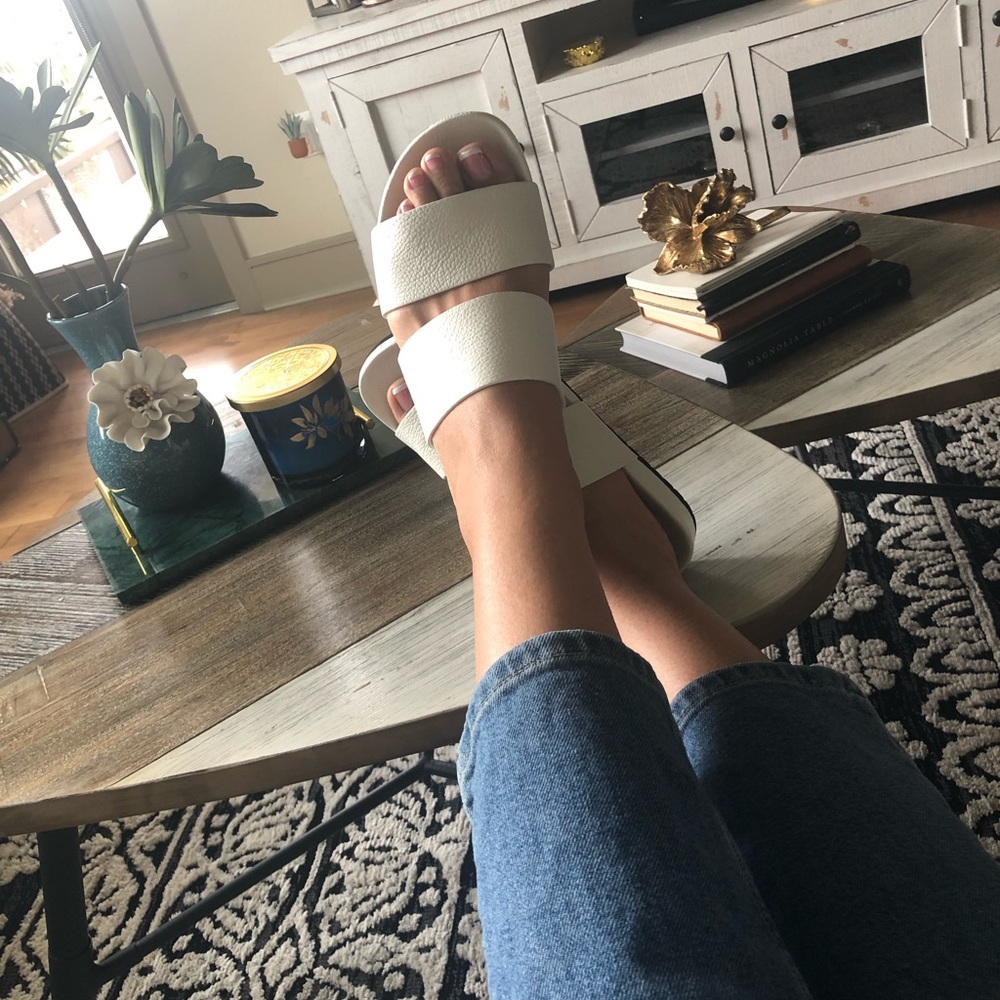 Vince's 'Georgie' slides: White leather slides